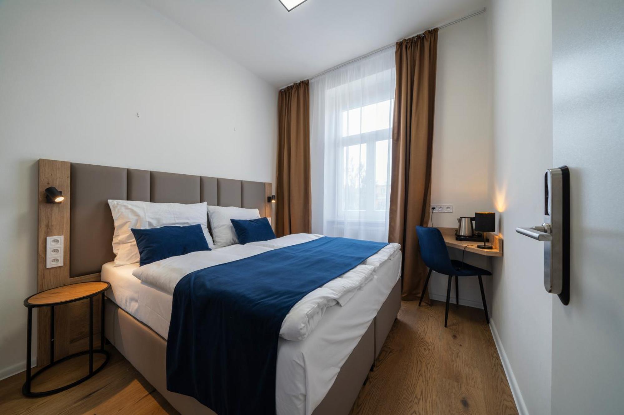 Hotel Leon Прага Экстерьер фото