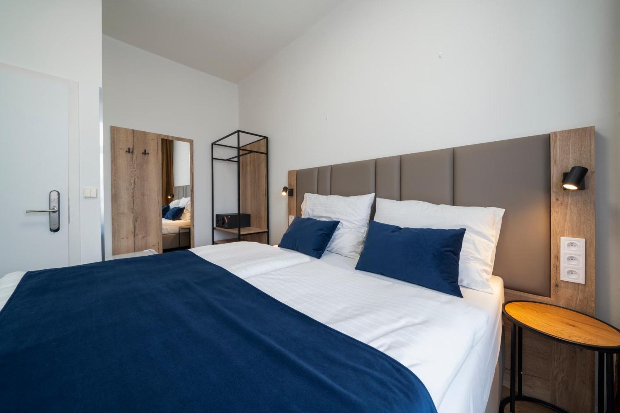 Hotel Leon Прага Экстерьер фото