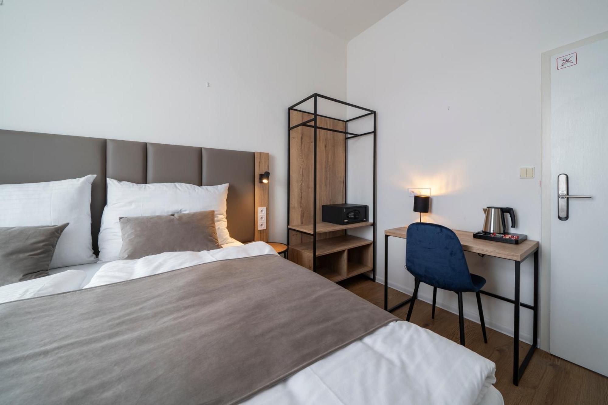 Hotel Leon Прага Экстерьер фото